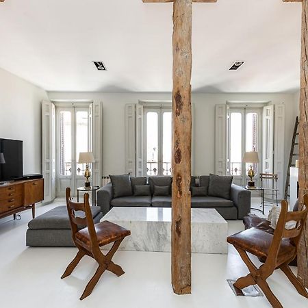 Appartamento Bnbholder Refined Duplex Malasana Madrid Esterno foto