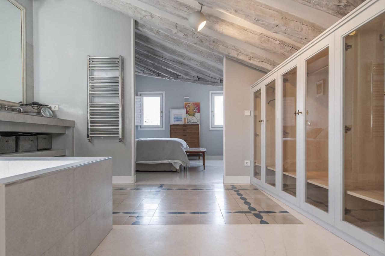 Appartamento Bnbholder Refined Duplex Malasana Madrid Esterno foto