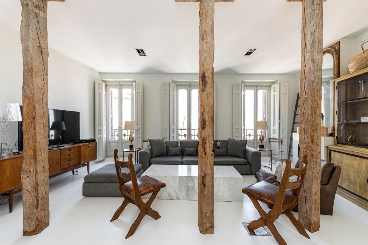 Appartamento Bnbholder Refined Duplex Malasana Madrid Esterno foto