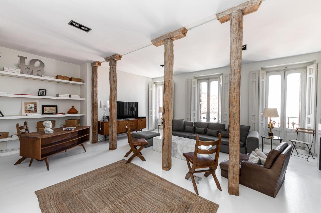 Appartamento Bnbholder Refined Duplex Malasana Madrid Esterno foto