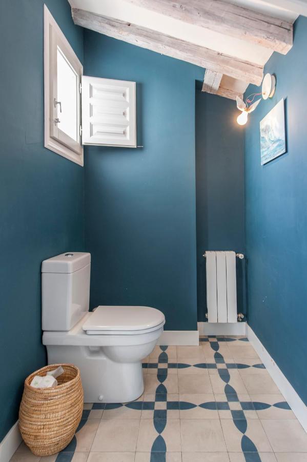 Appartamento Bnbholder Refined Duplex Malasana Madrid Esterno foto